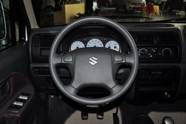 2012款昌河铃木北斗星1.0L超越型