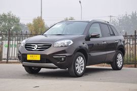 2013款雷诺科雷傲2.5L四驱舒适导航版