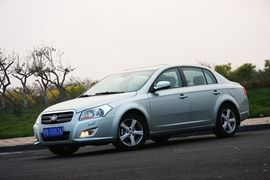 全新奔腾B70 1.8AT豪华型试驾