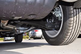 2013款Jeep指南者2.0L运动版到店实拍