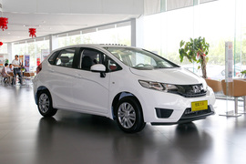 2016款本田飞度 1.5L LXS CVT舒适天窗版