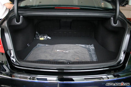 2008款现代劳恩斯BH330豪华版实拍