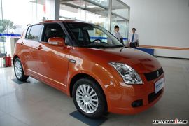 2008款雨燕劲乐版外观