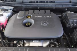 2012款长安逸动1.6L手动豪华型