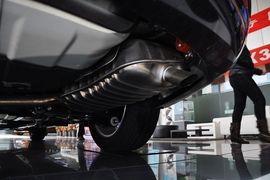 2011款现代索纳塔八2.0L GLS自动领先版