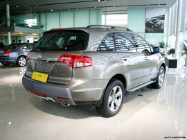 09款讴歌MDX外观