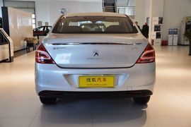 2012款东风标致308 1.6L手动优尚型
