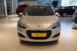 2012款东风标致308 1.6L手动优尚型