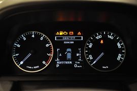 2013款路虎揽胜运动版5.0 NA HSE驭红限量版