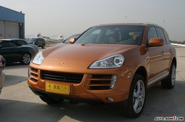 2008款保时捷卡宴