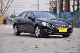 2013款沃尔沃S60 T5至尊版到店实拍
