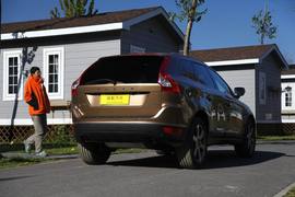 2013款沃尔沃XC60 2.0T四驱评测实拍