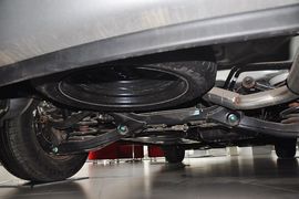 2011款起亚VQ-R 2.7L舒适型