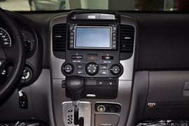 2011款起亚VQ-R 2.7L舒适型