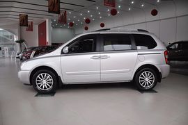 2011款起亚VQ-R 2.7L舒适型