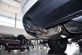 2013款大众帕萨特1.8TSI DSG尊荣版