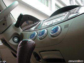 2008款三菱君阁