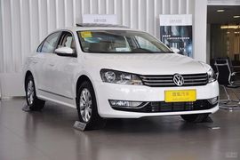 2013款大众帕萨特1.8TSI DSG尊荣版