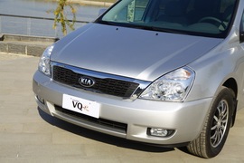 2013款进口起亚Grand VQ-R 2.2T试驾实拍