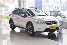 2012款斯巴鲁XV 2.0L精英导航版