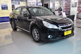 2013款斯巴鲁力狮2.5i-X精英版