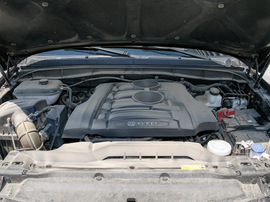 2016款江铃驭胜S350 2.0T 四驱自动汽油超豪华版5座