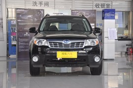 2012款斯巴鲁森林人经典2.5XS豪华型到店实拍