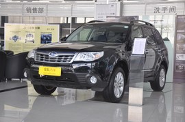 2012款斯巴鲁森林人经典2.5XS豪华型到店实拍