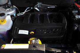 2013款Jeep指南者2.4L都市版