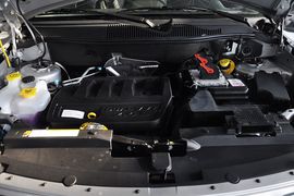 2013款Jeep指南者2.4L都市版