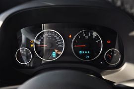 2013款Jeep指南者2.4L都市版