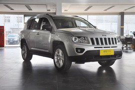 2013款Jeep指南者2.4L都市版