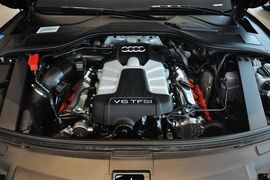 2013款奥迪A8L 50TFSI quattro尊贵型