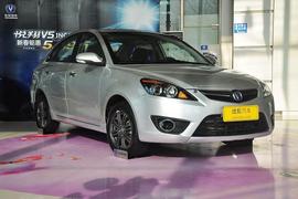 2012款长安悦翔三厢1.5L手动运动型到店实拍