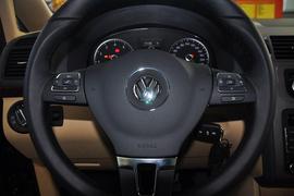 2013款大众途安1.4TSI DSG璀璨版5座