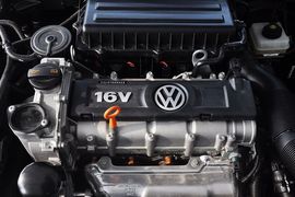 2013款大众全新宝来1.6L手自一体舒适型
