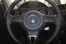 2012款大众高尔夫1.4TSI手动舒适型