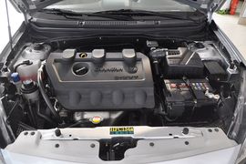 2012款长安悦翔V5 1.5L自动运动型到店实拍