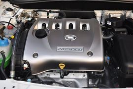 2013款广汽传祺GA5 2.0L自动精英版