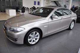 2012款宝马528i xDrive豪华型