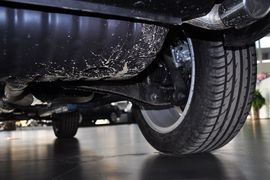 2013款Jeep指南者2.4L豪华版到店实拍