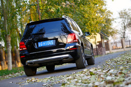 2013款北京奔驰GLK300 4MATIC豪华型试驾实拍