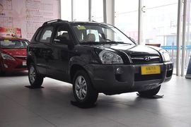 2009款现代途胜2.0GL自动两驱舒适型到店实拍