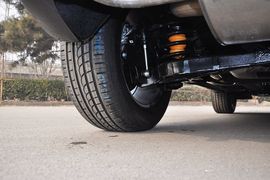 2013款沃尔沃XC60 T5舒适版