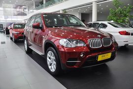 2013款宝马X5 xDrive35i豪华型到店实拍