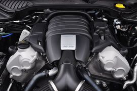 2013款保时捷Panamera4 Platinum