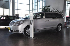 2013款别克GL8 2.4L LT行政版到店实拍