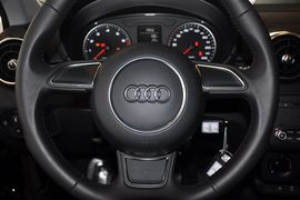 2011款奥迪A1 30TFSI Urban
