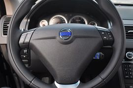 2013款沃尔沃XC90 2.5T豪华版