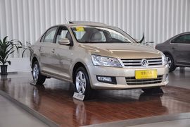 2013款大众全新桑塔纳1.6L自动舒适版